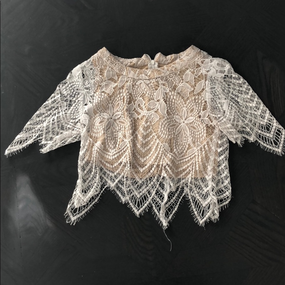 Crop lace top